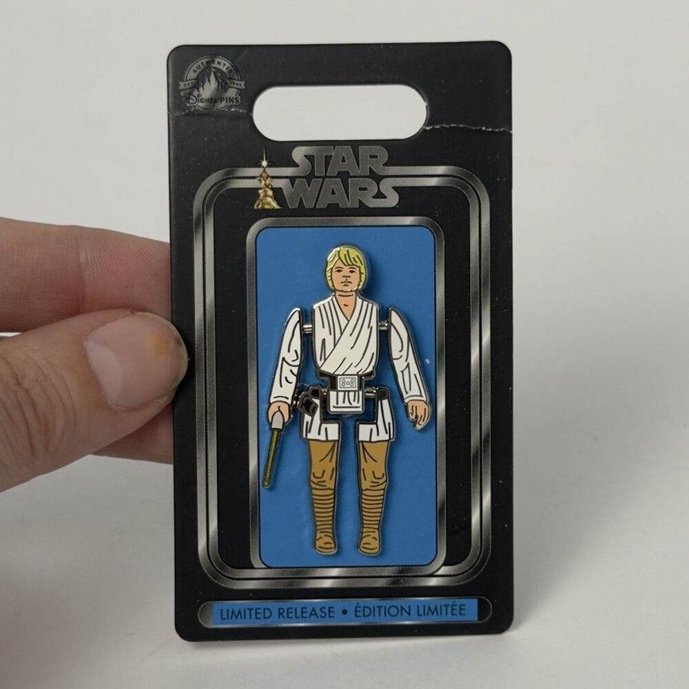Luke Skywalker Star Wars LE Pin — Disney Parks Exclusive Collectible, New